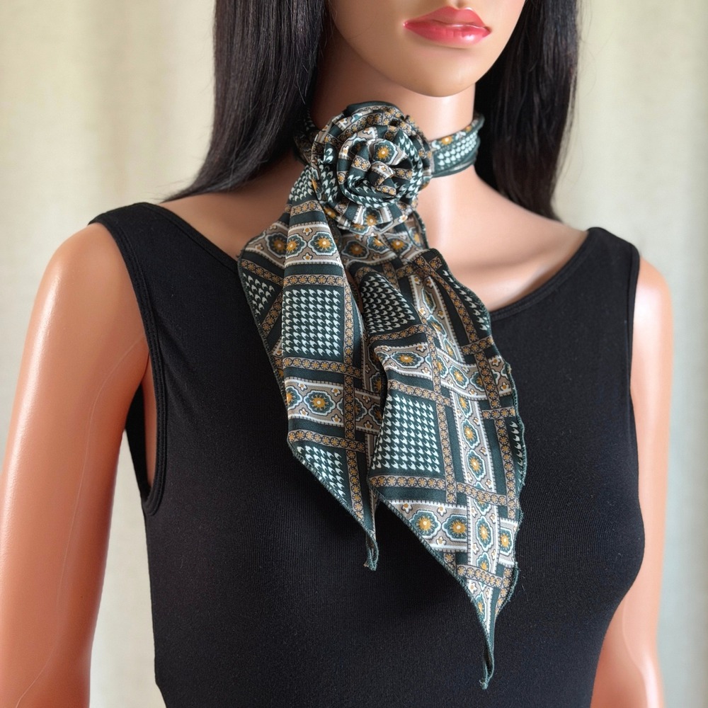 Vtg 80s Green Floral Geometric Rosette Fabric Choker Skinny Scarf Mod Retro Boho